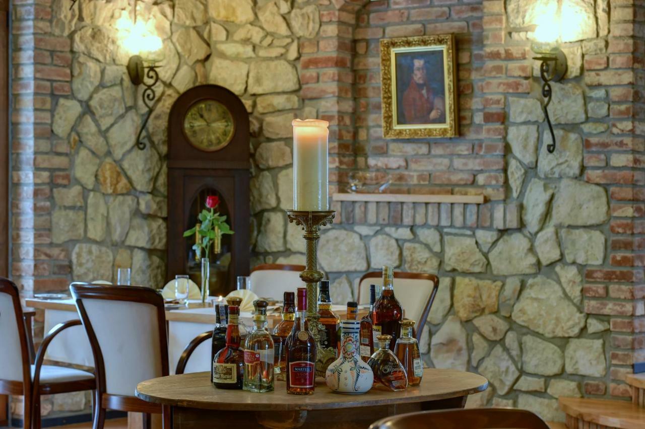Zamecka Fortovna Obora - Forester House Kaznejov Exteriör bild